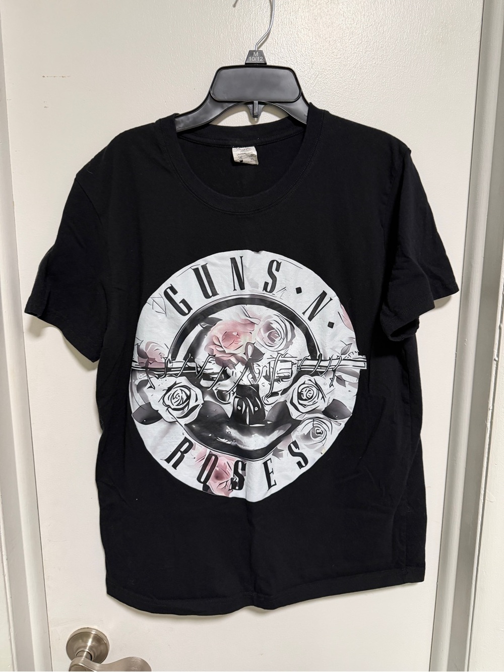 Guns N' Roses Women's Black Short Sleeve Graphic Tee